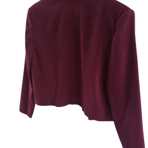 Plaza South Woman's Burgundy Pantsuit - Picture 15 of 16